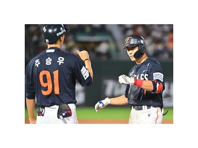 한화 2연승 달성 롯데 꺾고 9연패 탈출