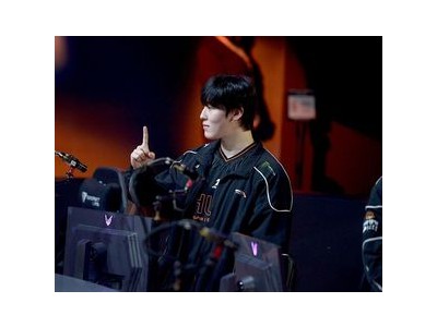 LCK 팀 밴픽 전략 변화에 고전하며 최하위 기록