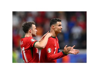 디오구 조타 추모에 빈자도 있는 콜롬비아 축구계